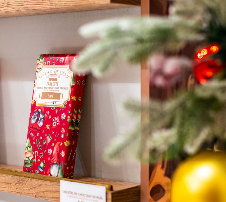 Identité visuelle packaging merchandising scénographie Noël 2023 L'Éclair de Génie Tablette